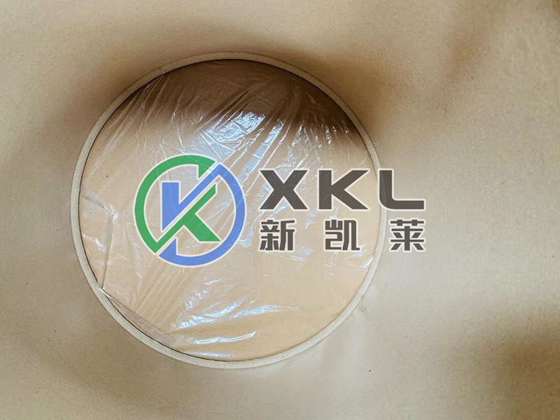 底部敷塑料薄膜紙板桶